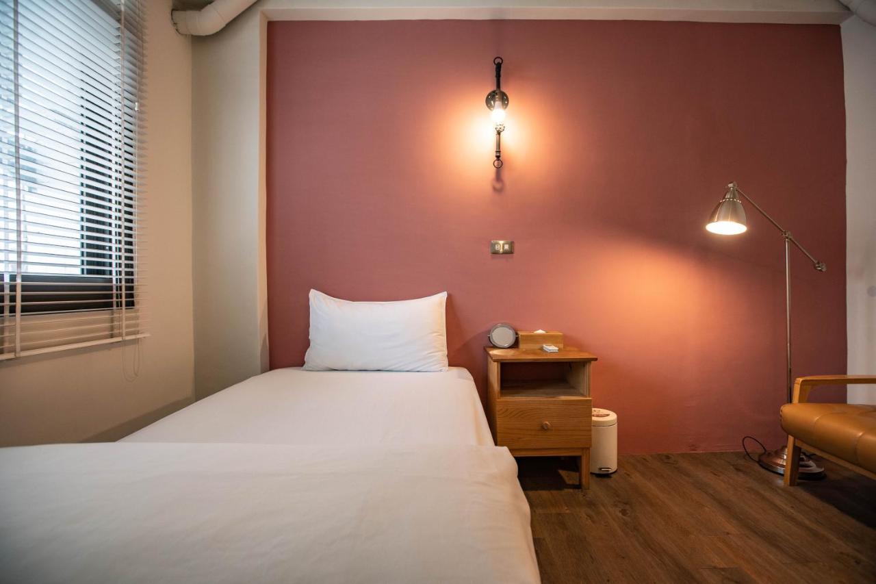 Cozy House Hostel Hualien City Exterior foto