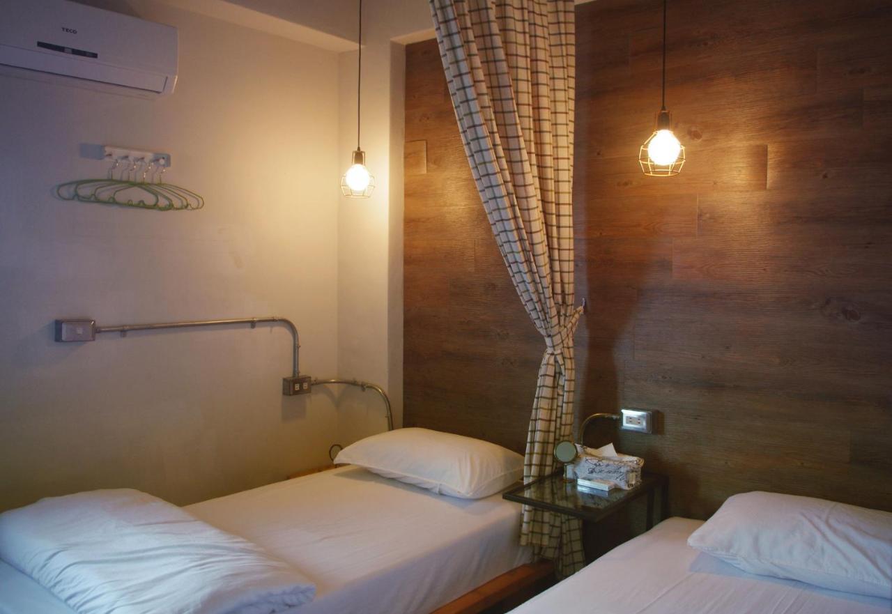 Cozy House Hostel Hualien City Exterior foto